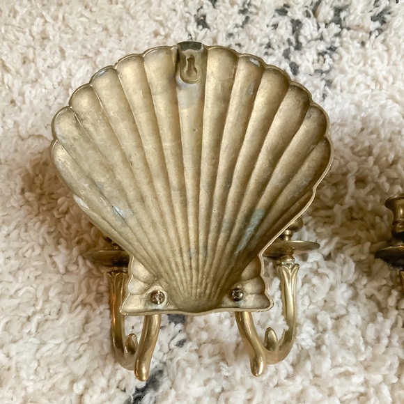 ✨SOLD✨Vintage Solid Brass Seashell Wall Sconce - Picture 4 of 9